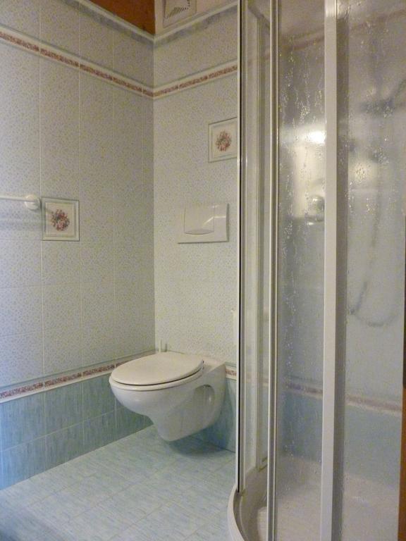 Appartamenti Majon Sotroi Campitello di Fassa Habitación foto