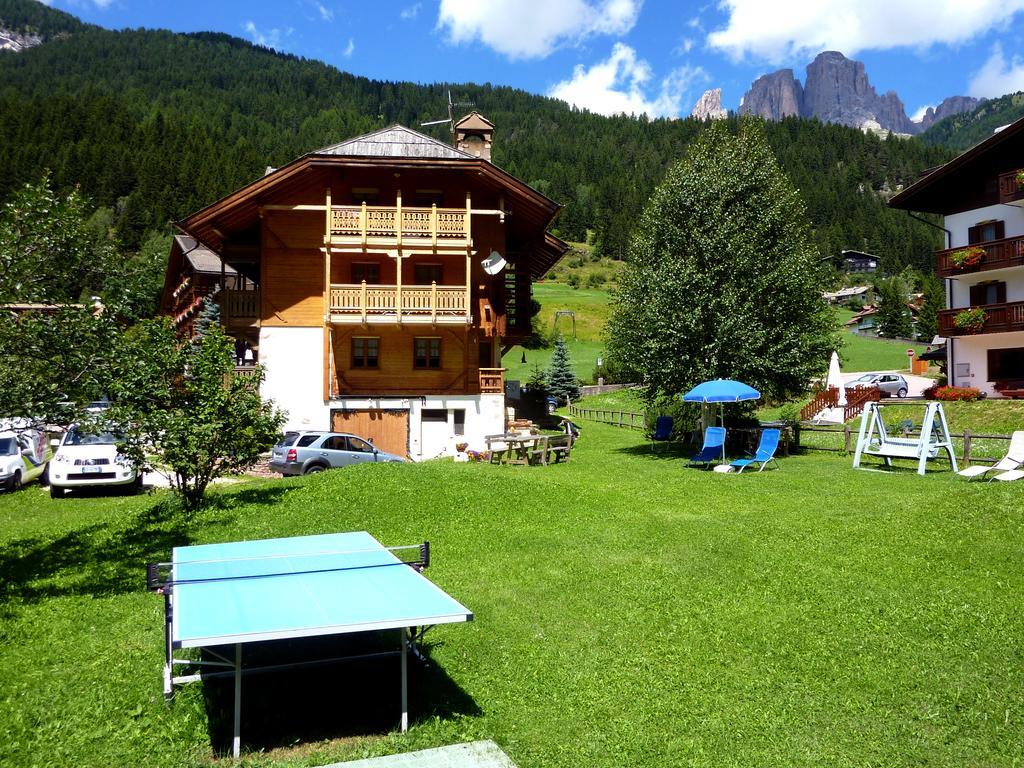 Appartamenti Majon Sotroi Campitello di Fassa Exterior foto