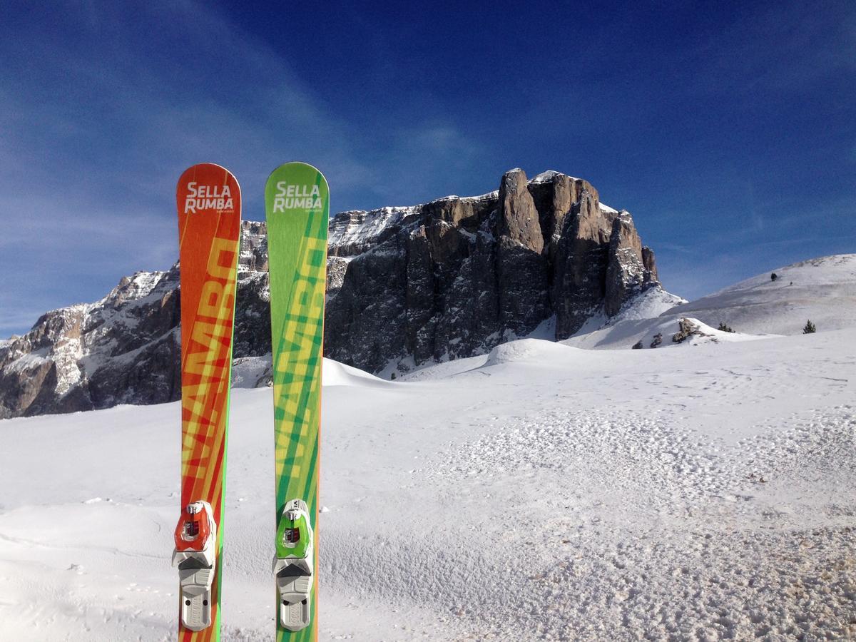 Appartamenti Majon Sotroi Campitello di Fassa Exterior foto